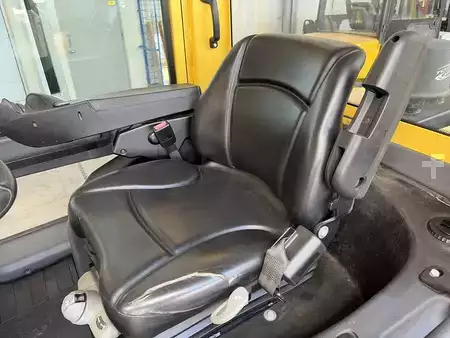 Empilhador diesel 2013  Hyster H8.0FT9 (6)