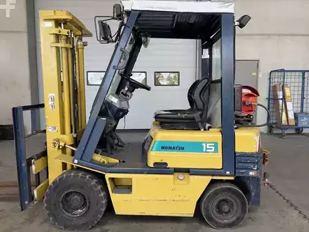 LPG VZV 1995  Komatsu FG15T-15 (1)