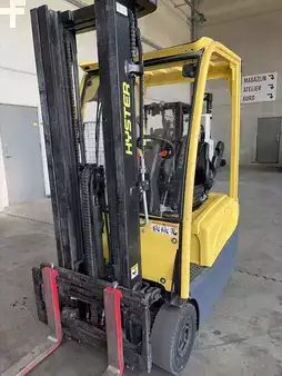 Eléctrica de 4 ruedas 2015  Hyster J1.5XNT (4)
