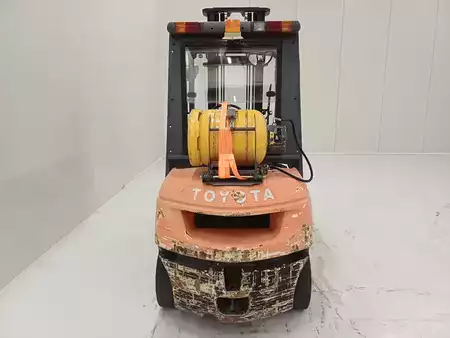 LPG Forklifts 2006  Toyota 42-7FGF25 (6)
