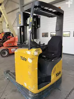 Työntömastotrukki 2019  Yale MR14E (1)