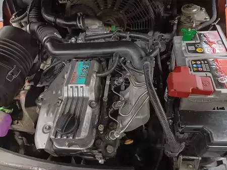 Carrelli elevatori diesel 2017  Toyota 02-8FDJF35 (11)
