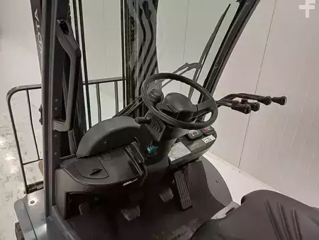 Carrelli elevatori diesel 2017  Toyota 02-8FDJF35 (8)