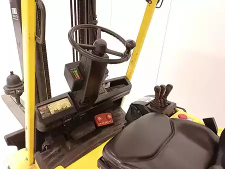 Elektryczne 4-kołowe 1998  Hyster J3.20XM (7)