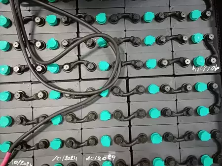 Elektryczne 4-kołowe 1998  Hyster J3.20XM (9)