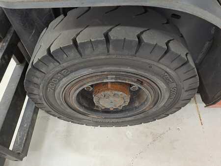 LPG VZV 2008  Toyota 02-8FGF25 (9)