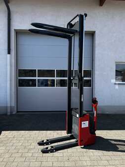 Hochhubwagen 2013 Linde L12 (3)