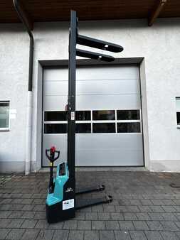 Hochhubwagen 2025 Baoli KBS 12 (1)