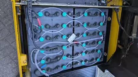 Elektro tříkolové VZV 2007  OM XE18-3 (4)