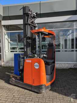 Reach Trucks 2010  BT RRE160E (2)