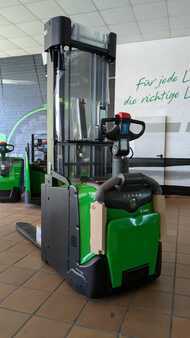 Stacker pedestre 2025  Cesab S316L (3)