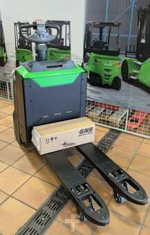 Transpalettes éléctriques 2025  Cesab P320-10 (3)