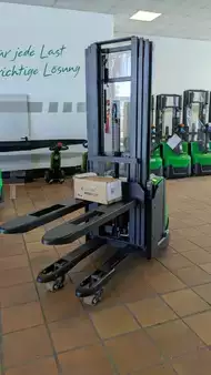 Hochhubwagen 2026 Cesab S212L (2)
