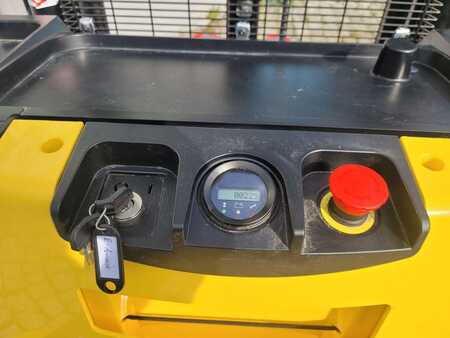 Hyster S1.6