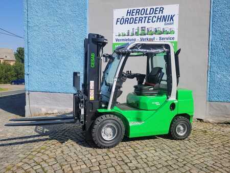 Dieselstapler 2024 Cesab M325 Triplex ZVG (1)