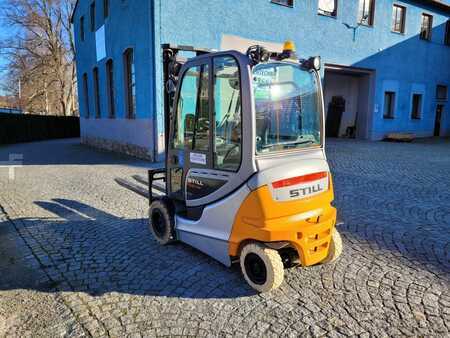 Elektro 4 Rad 2013 Still RX60-30 (2)