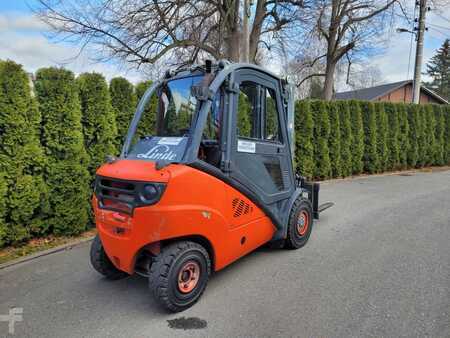 Treibgasstapler 2011  Linde H35T (6)