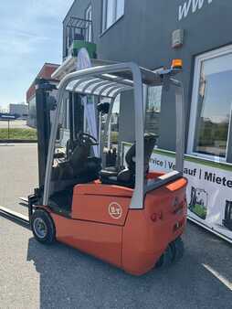 Elektro tříkolové VZV 2012 BT C3E180 (4)