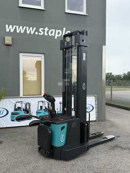 Ruční vysokozdvižný vozík 2022 Baoli ESI 15 (1)