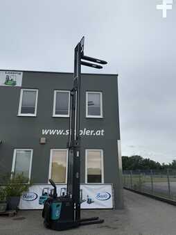 Ruční vysokozdvižný vozík 2022 Baoli ESI 15 (2)