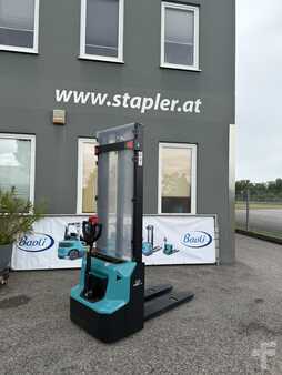 Ruční vysokozdvižný vozík 2025 Baoli KBSI 12 (2)