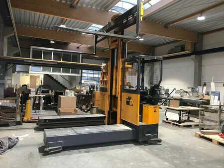 Carretilla de 4 vías 1993 HUBTEX VD 30 (1)