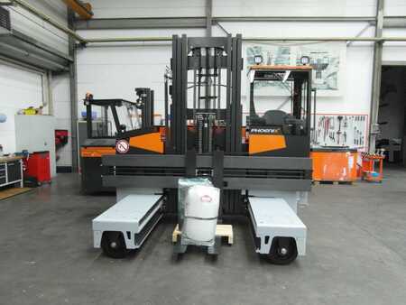 Carretilla de carga lateral 2023 HUBTEX MQ 45 (1)