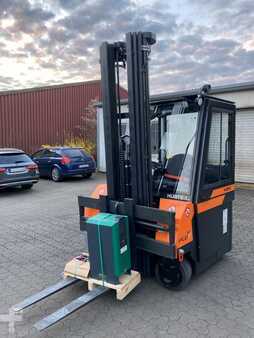 Vierwegestapler 2024  HUBTEX FluX 30 (Serie 2410) (2)