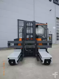 Chariots latéraux 2025  HUBTEX MaxX 30 (2)