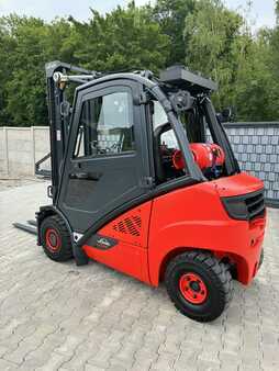 Empilhador a gás 2017  Linde H 25T -392 (11)