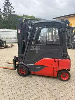 Elektro 4 Rad 2017  Linde E16P-02 (1)