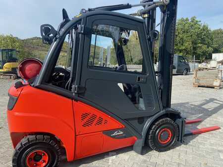 LPG Forklifts 2018  Linde H 25T (5)