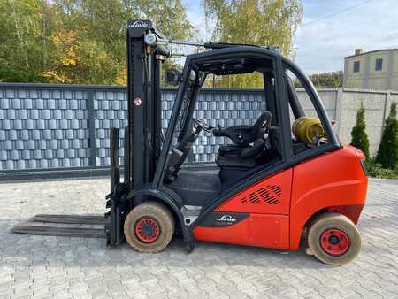 LPG Forklifts 2014  Linde H 25T -392 (1)