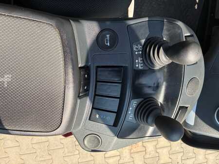 Dieselstapler 2021  Linde H 25D 1202 (5)