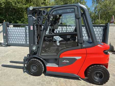 Dieselstapler 2021  Linde H 25D 1202 (1)