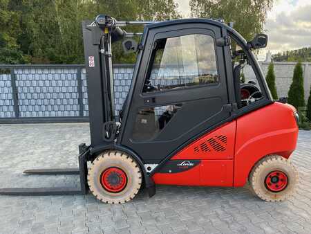 Empilhador a gás 2019  Linde H 35 T EVO 393 (1)