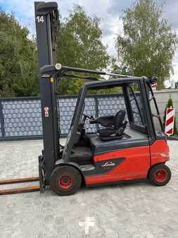 Eléctrico - 4 rodas 2014  Linde E 30 L - 387 - 01 (1)