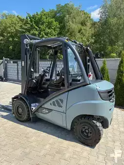 Dieselstapler 2019  Linde H 25 D 393 (8)