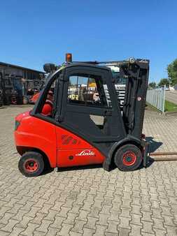 Gas truck 2011  Linde H 30T-01 (2) 