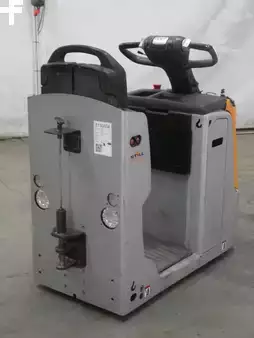 Tractor de arrastre 2016  Still LTX20 (2)