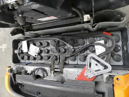 Recogepedido horizontal 2018  Still OPX25PLUS/520MM/2380 (4)