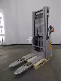 Magasemelésű béka 2016  Still EXV12 (1)