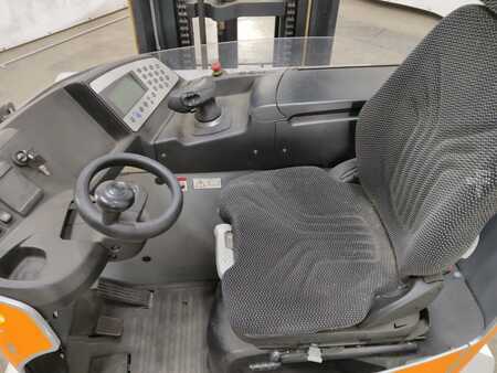 Reach Trucks 2016  Still FM-X20EW (3)