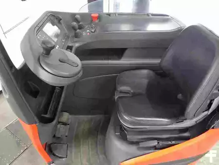 Reach Trucks 2017  Linde R16HD (3)