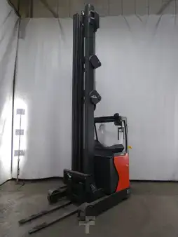 Carrelli retrattili 2017  Linde R16HD-01 (1)