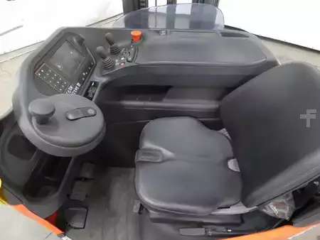 Reach Trucks 2018  Linde R16HD-01 (3)