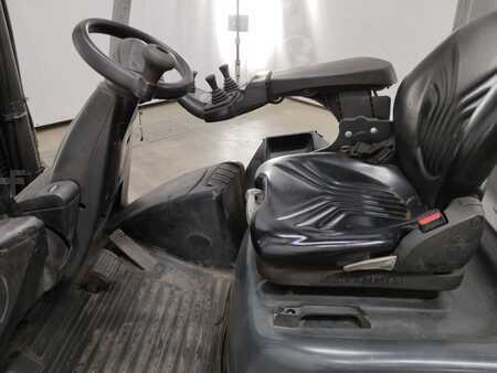 Carrello elevatore diesel 2016  Still RX70-30 (3)