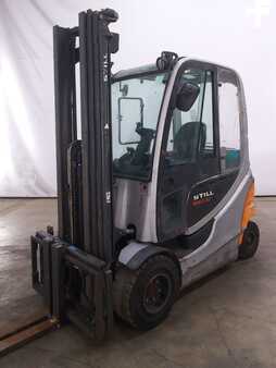 Carrelli elettrici 4 ruote 2008  Still RX60-30 (1)