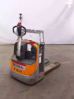 Porta-paletes elétrico 2019  Still EXU18 (2)