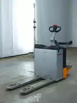 Elektromos emelőkocsik 2018  Still ECU-SF20 (1)
